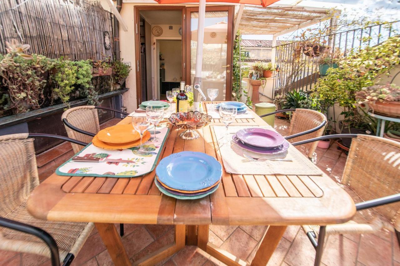루카 Residenza Al Pavone Luxury With Terrace 아파트 외부 사진